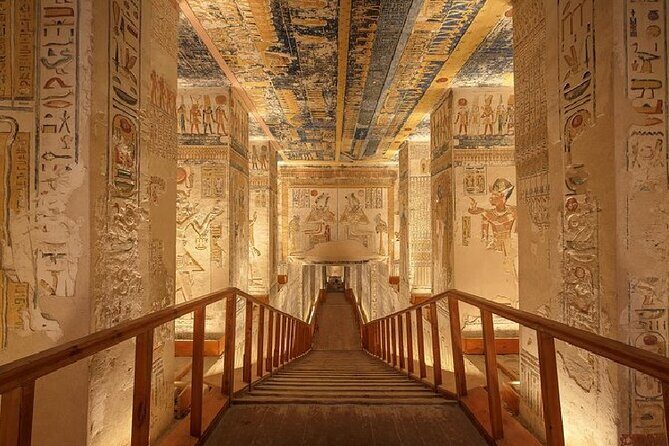 Luxor Day Tour: Valley of Kings & Queens & Hatchepsut Temples - Who Should Consider This Tour?