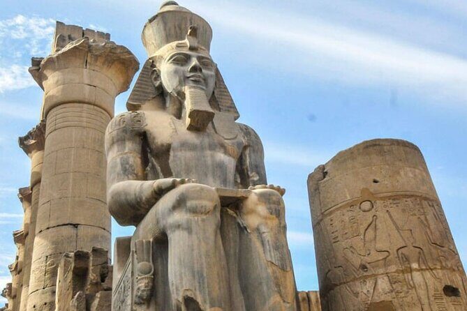 Luxor Tour from Hurghada: East and West Banks Tour - Exploring the East Bank: Karnak and Luxor Temples