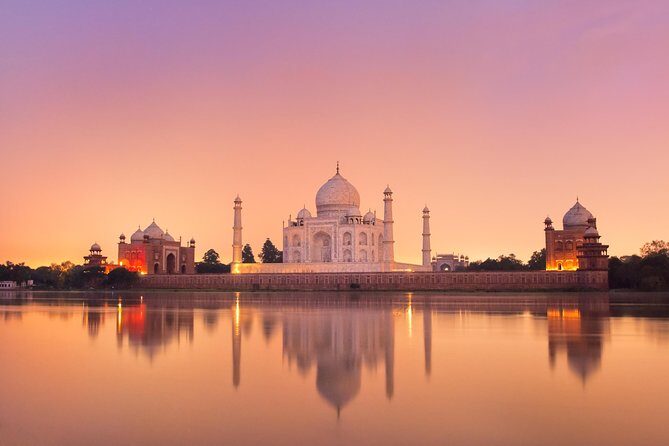 Luxury Golden Triangle Tour with Oberoi Hotels - Day 2: Exploring Old and New Delhi