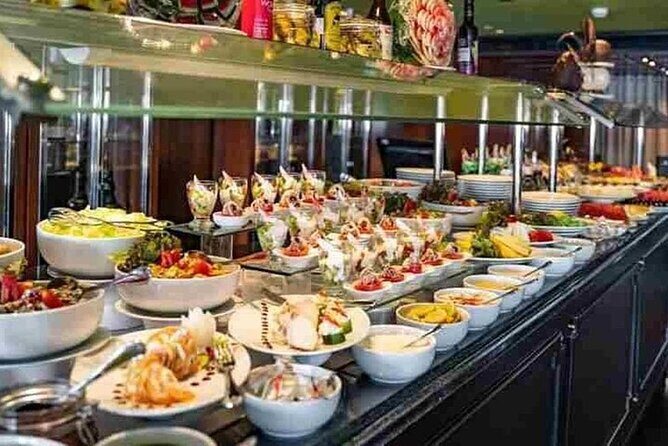 Luxury Nile Dinner Cruise with Entertainment in Cairo - Who Should Consider This Tour?