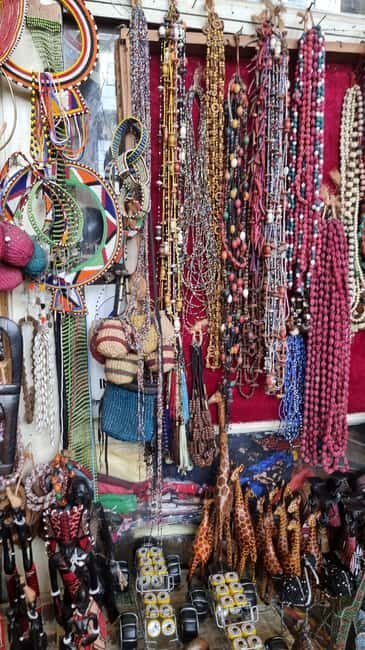 Maasai Market Souvenir Shopping - A Deep Dive into the Maasai Market Souvenir Shopping Tour