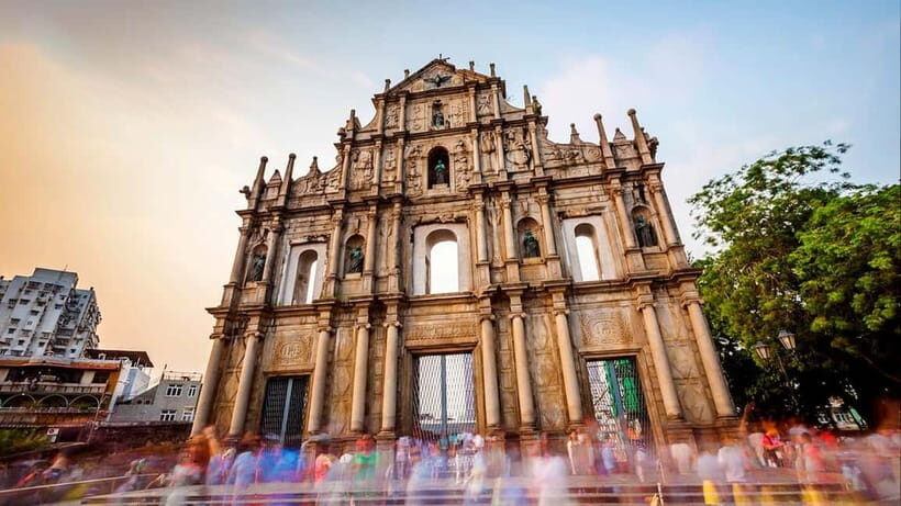 MacauPrivate Sightseeing Tour with Local Driver-Guide - Why Choose a Private Macau Tour?