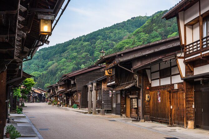 Magome & Tsumago Nakasendo Full-Day Private Trip with Government-Licensed Guide - Exploring the Itinerary: The Heart of the Nakasendo Experience