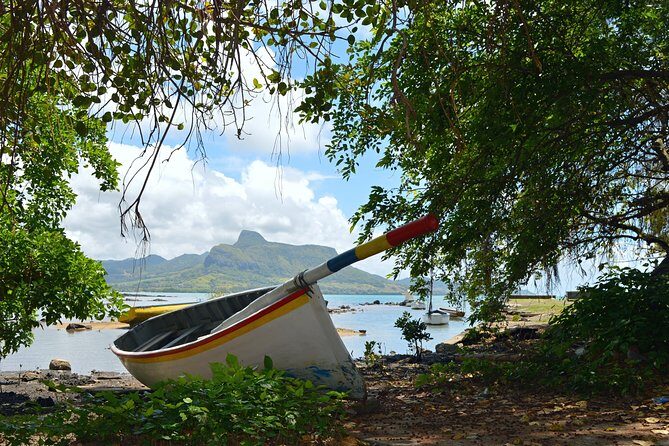 Mahebourg Village Food Tour - Who Should Consider This Tour?