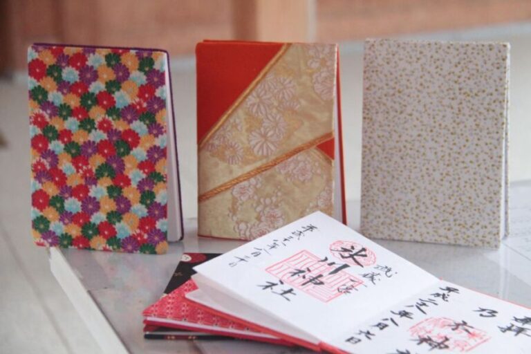 Make a temple stamp book with artist - The Crafting Process