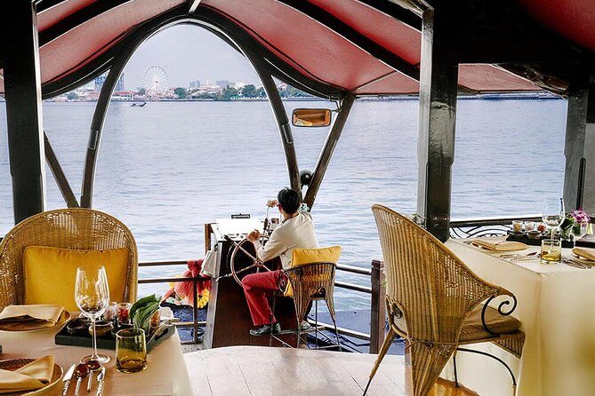 Manohra 5 Star Luxurious Dinner Cruise in Bangkok - The Sum Up