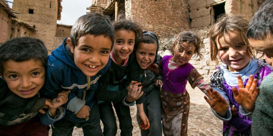Marrakech: Atlas Mountains, 4 Valleys & Lunch with Locals - Transportation and Group Size
