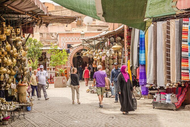 Marrakech: Bahia Palace, Madrasa Ben Yussef, Mellah & Medina Tour - What Travelers Are Saying