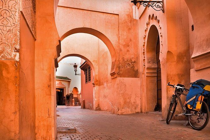 Marrakech Hidden Sights And Souks - Half Day Tour - What Travelers Can Expect in Terms of Experience