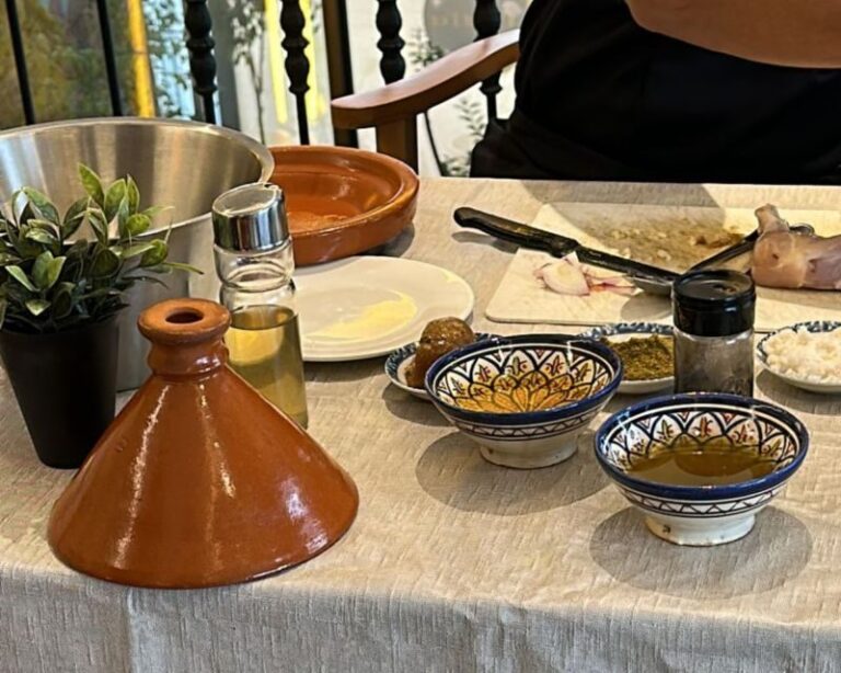 Marrakech: Moroccan Cooking Class with Pickup - Who Should Sign Up?
