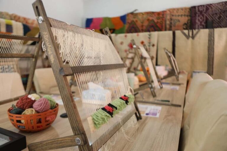 Marrakech: Moroccan Rug Weaving Workshop with Aicha - FAQ