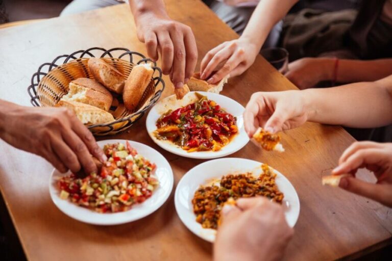 Marrakech: Private Food Tour 10 Tastings with Locals - Analyzing the Value