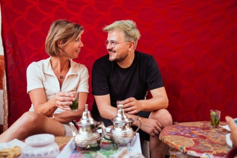 Marrakech: Private Souks Tour with Tea and Traditional Snack - What to Expect from This Marrakech Souks Tour