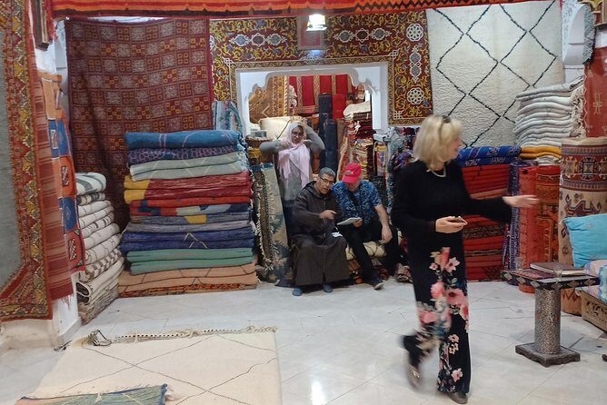 Marrakech shopping tour, secrets of Medina with a shopper guide - Authenticity & Experience
