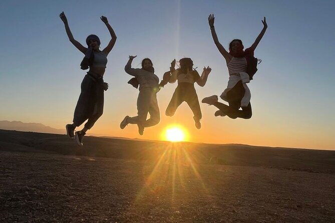 Marrakesh: Agafay Desert Sunset Quad Bike tour & Diner Show - Who Should Consider This Tour?