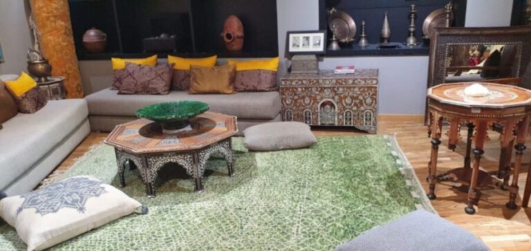 Marrakesh: Guided Souk Shopping Tour with a Local Guide - Itinerary Breakdown
