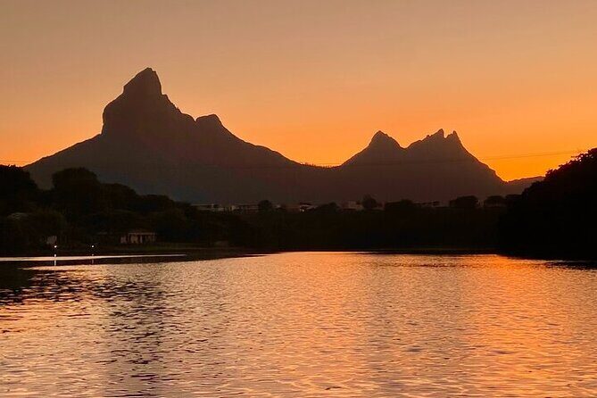 Mauritius Guided Sunrise Kayak Tour on the Tamarin River - Who Should Consider This Tour?