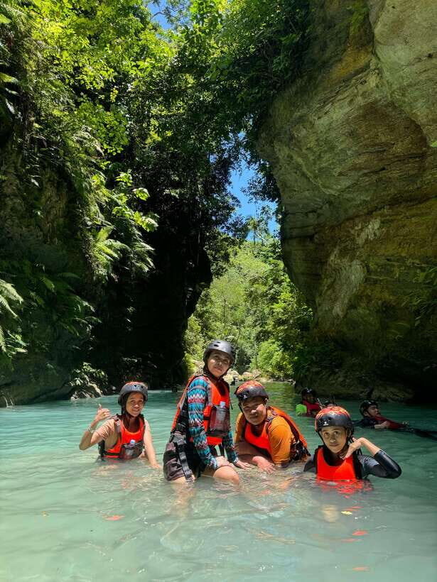 Moalboal: Kawasan Canyoneering with Lunch & Free Transfers - A Deep Dive into the Kawasan Canyoneering Experience