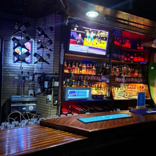 MOMBASA:SUNSET & KENYAN BEER TASTING CRAW NIGHT TOUR. - A Detailed Look at the Mombasa Nightlife & Sightseeing Tour