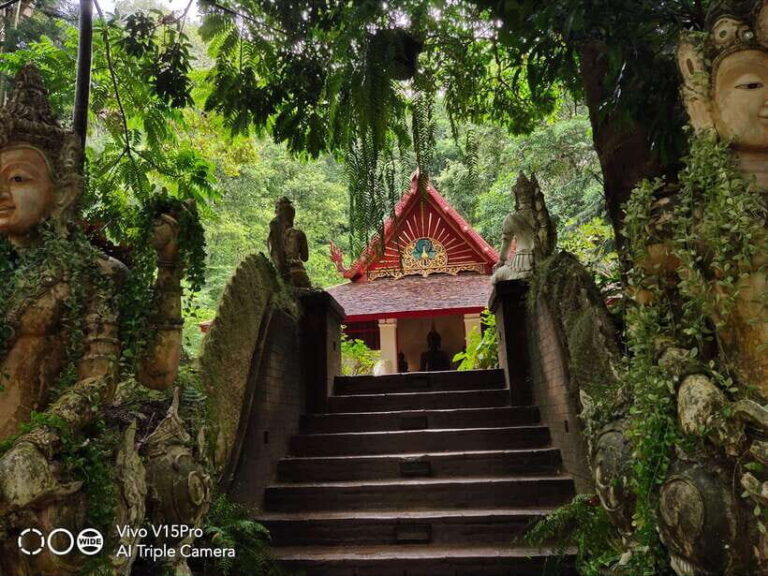 Monk trails hike, Wat Phalat, Monk chanting, Wat Doi Suthep. - A Deep Dive into the Spiritual and Scenic Guide to Chiang Mai