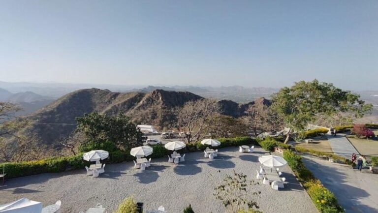 Monsoon Palace (Sajjangarh) E-bike Trail - What’s Included and What’s Not