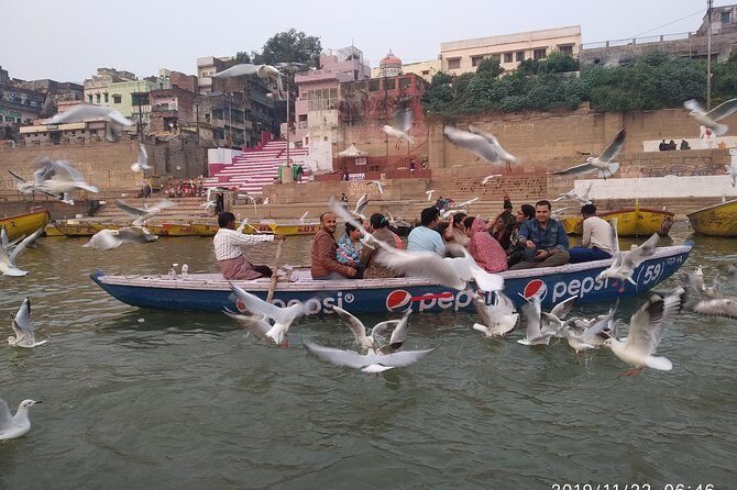 Morning Boat with old part of city - What You Can Expect at Each Stop