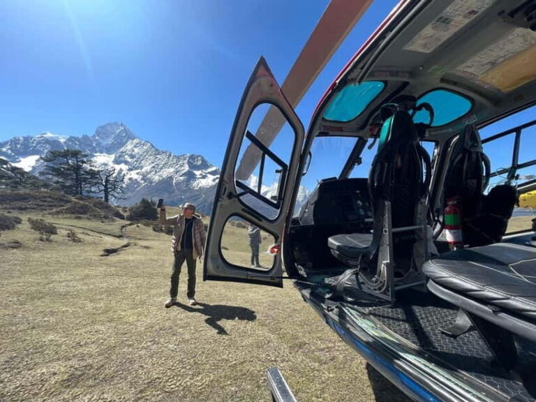 Mount Everest Helicopter Tour: EBC & Kala Patthar View - The View and the Experience