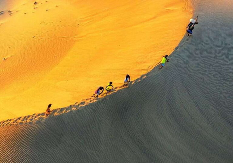 Mui Ne Sand Dunes Adventure with Spectacular Sunset Views - The Itinerary: A Closer Look