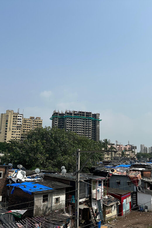 Mumbai: Discover India's Largest Slum -A Local's Perspective - An Experience Backed by Rave Reviews
