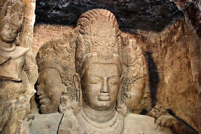 Mumbai Elephanta Caves Private Half-Day Tour including Guide - What to Expect on the Itinerary