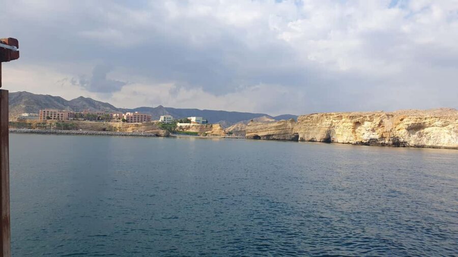 Muscat: InterContinental Beach Relax Tour with Snacks - Detailed Breakdown of the Experience