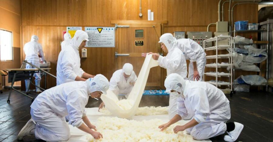Nada Sake Breweries Kobe Private Tour with Licensed Guide - What to Expect from the Tour