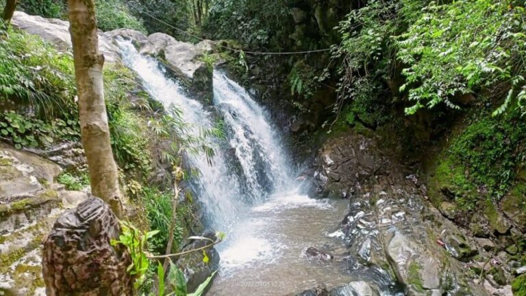 Nagarkot Sunrise & Hike to Suspension Bridge with Waterfall - What Makes This Tour Special?