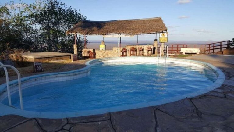 Nairobi: 4-Day luxury tour Amboseli, Tsavo West, and Tsavo - What’s Included and What to Consider