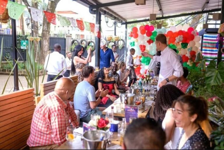 Nairobi: Nightlife Tour with Dinner, Drinks, and Club Entry - Key Points