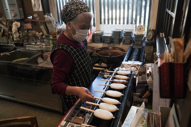 Nakasendo Post Town Trekking and Izakaya Hopping Tour - Who Is This Tour Best For?
