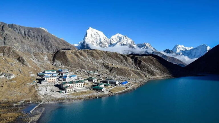 Nepal: Gokyo Ri Trek, Everest Region 11 days. - An In-Depth Look at the Gokyo Ri Trek