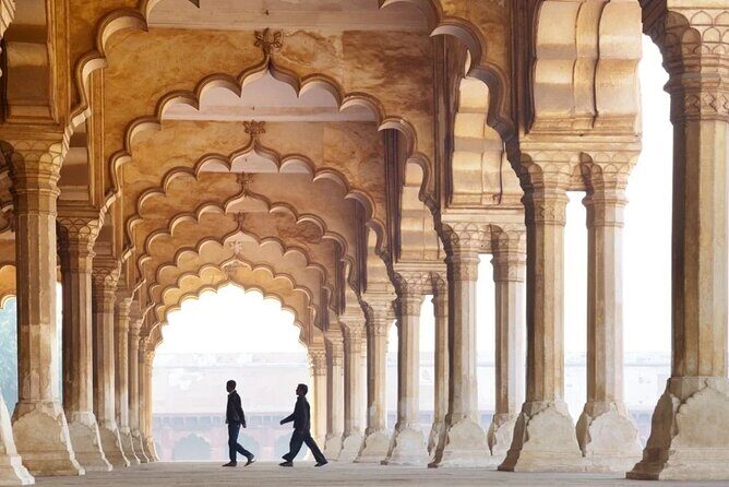 New Delhi:Agra Taj Mahal Private Car Sightseeing Tour - What the Reviews Say