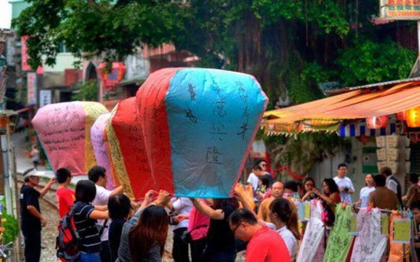 New Taipei: Pingxi Sky Lantern Festival Experience in Shifen - Why This Experience is Worth Considering