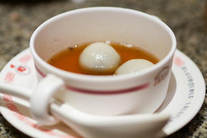Night Street Food Tour of Bangkok's Chinatown - Detailed Breakdown of the Itinerary