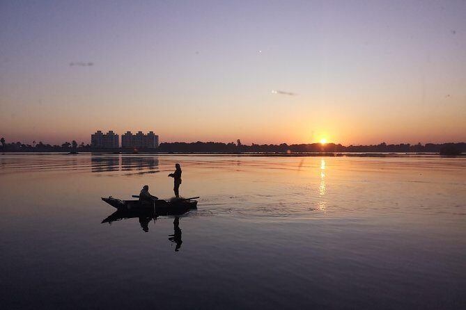 Nile cruise between Luxor and Aswan: Sail the best temples in Egypt - Practical Considerations and Tips