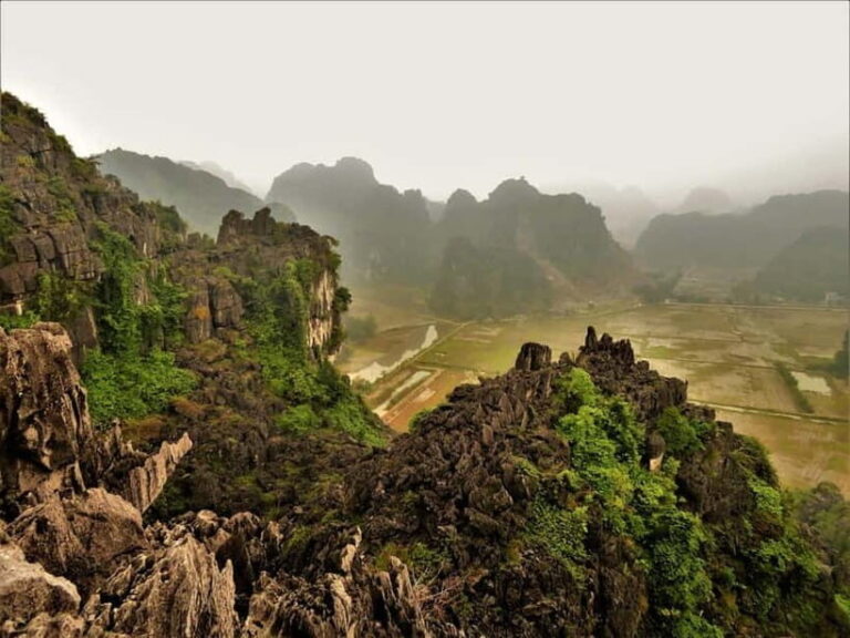 Ninh Binh Jeep Tour: Trang An Boat Ride, Bich Dong, Mua Cave - Analyzing the Experience: Value and Authenticity