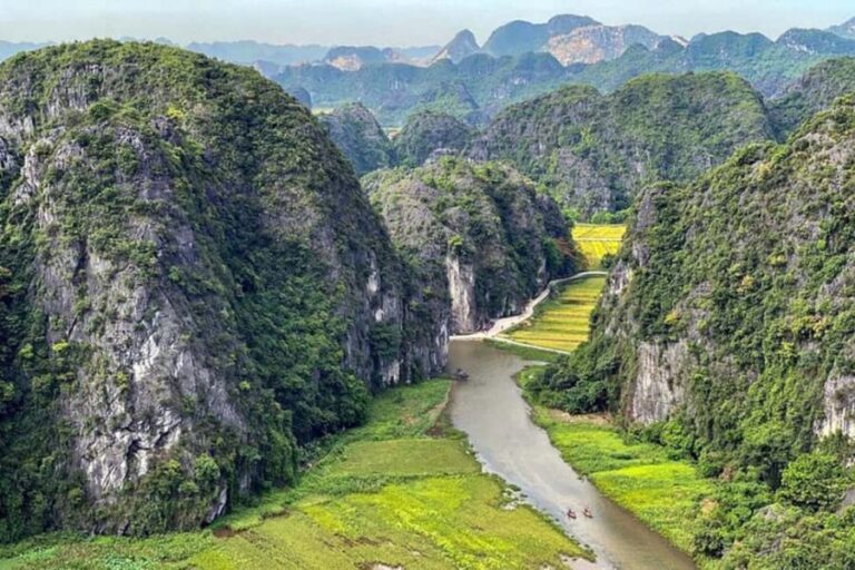 Ninh Binh: Trang An Boat Ride, Hoa Lu & Mua Cave Sunset - A Detailed Breakdown of the Experience