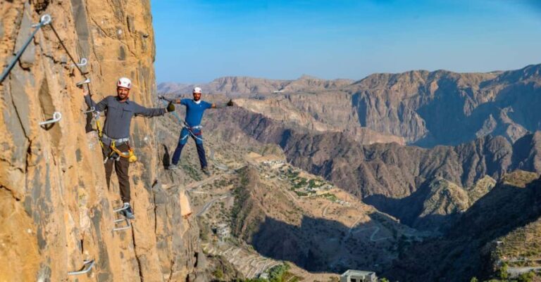 Nizwa: Jebel Shams Balcony Walk and Via Ferrata Adventure - A Closer Look at the Tour Itinerary