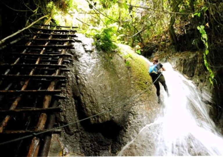 Nong Khiaw: 100 Waterfalls, Nam Ou & Khmu Village Day Tour - The Value of the Tour