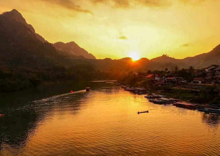 Nong Khiaw: Sunset Cruise Along the Nam Ou River - Visiting Villages and Local Life