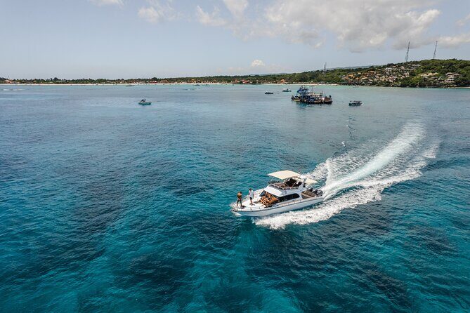 Nusa Penida Full Day Tour by Riki J Yacht 13 meters - The Experience for You