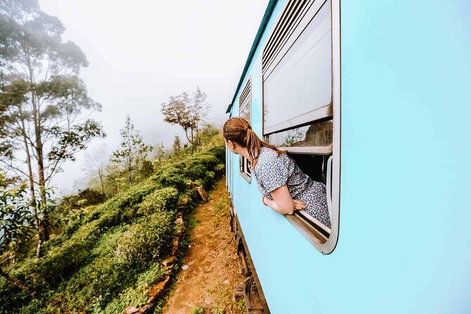 Nuwara Eliya from Kandy by Train - Arriving in Nanuoya and Exploring Nuwara Eliya