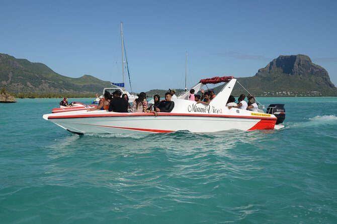 Ocean Swim with Dolphins - Visiting Ile Aux Benitiers and Crystal Rock