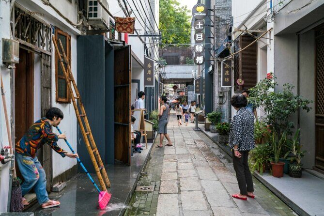 Old Guangzhou Backstreet Alley Local Market Walking Private Tour - Practical Details and Booking Insights